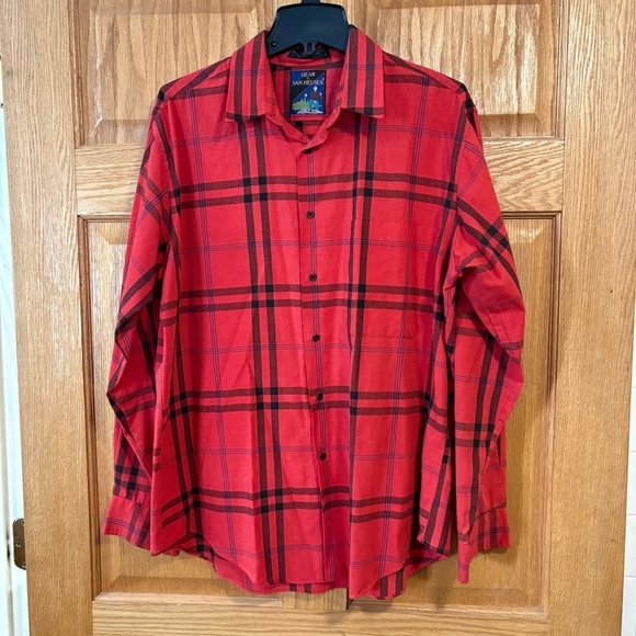 Van Heusen Other - Vtg Van Heusen Gear Red & Black Plaid Long-Sleeved Button-Down Shirt - Men’s L